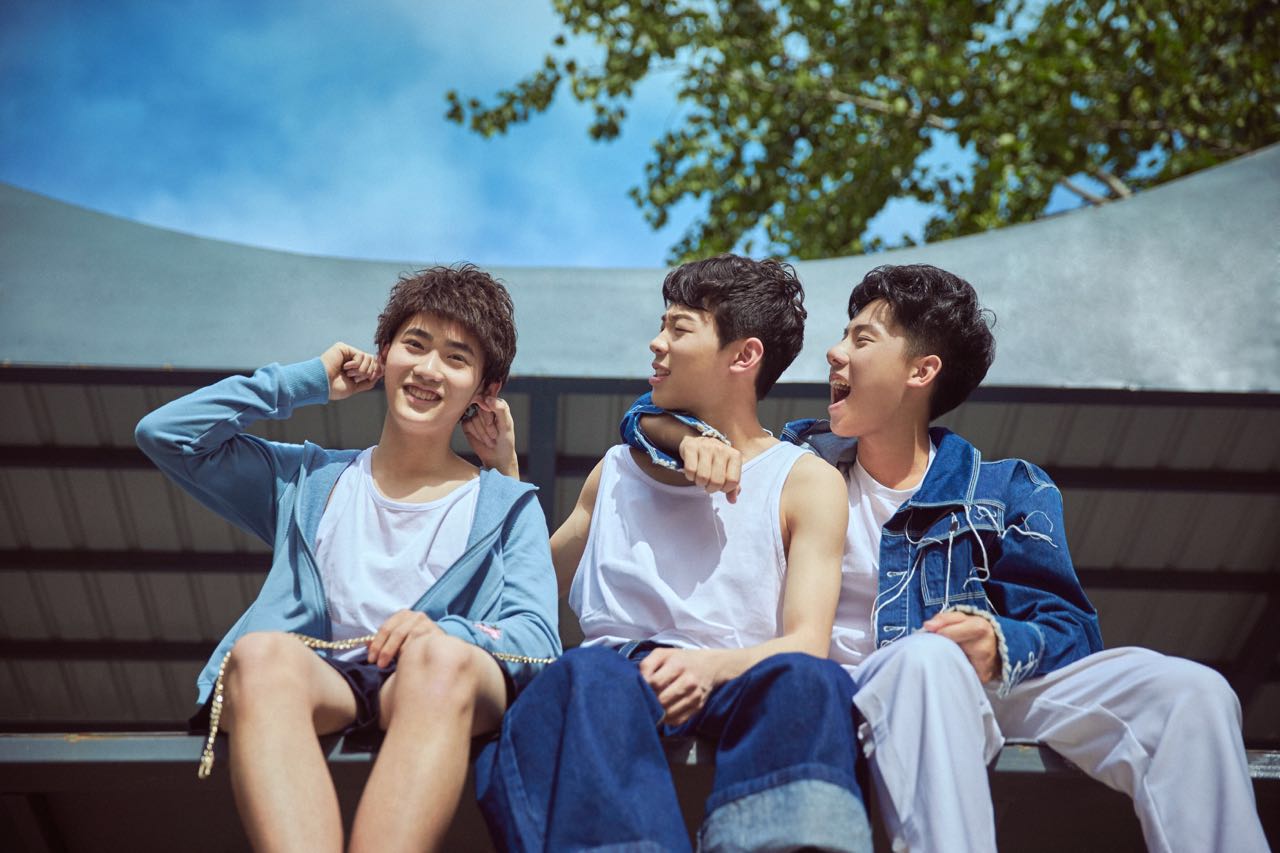 待我长发及腰少年娶我可好橙光游戏exo_长发及腰少年娶我可好_长发及腰我娶你