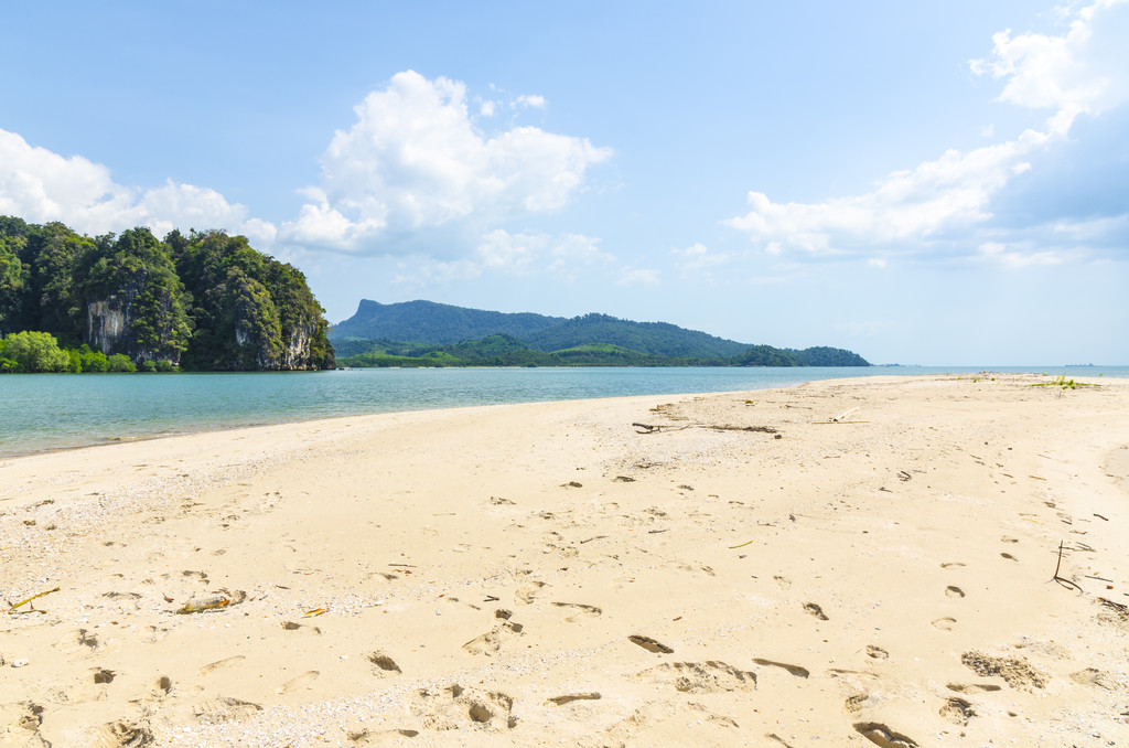 无人岛游戏_逃离无人岛游戏_无人岛游戏大全