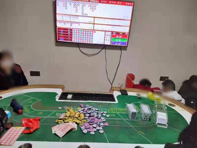 男女玩积木输了就要脱_玩微信红包输70万_百家乐一玩就输