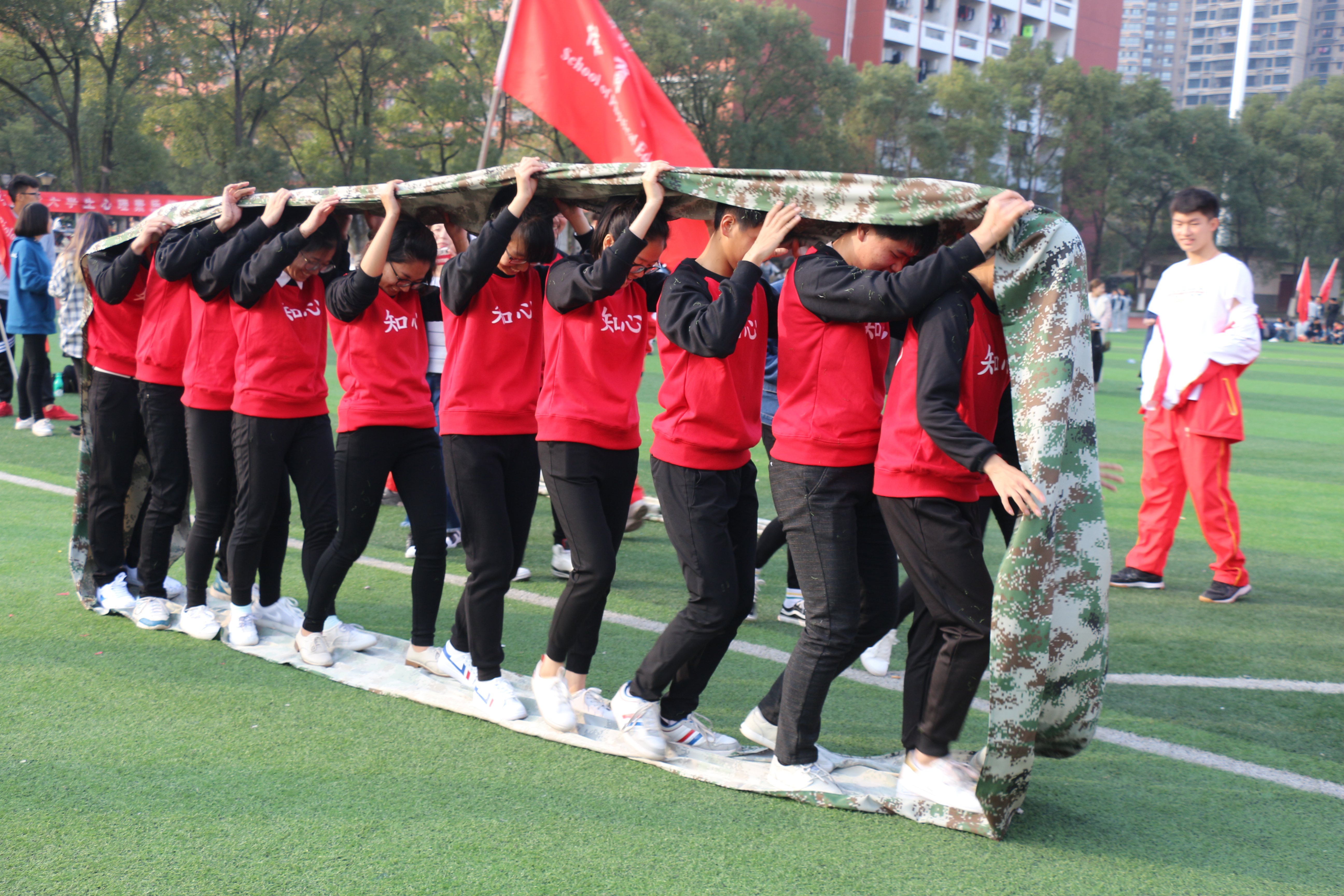 素质拓展游戏学生心得体会_适合学生的素质拓展游戏_学生素质拓展游戏