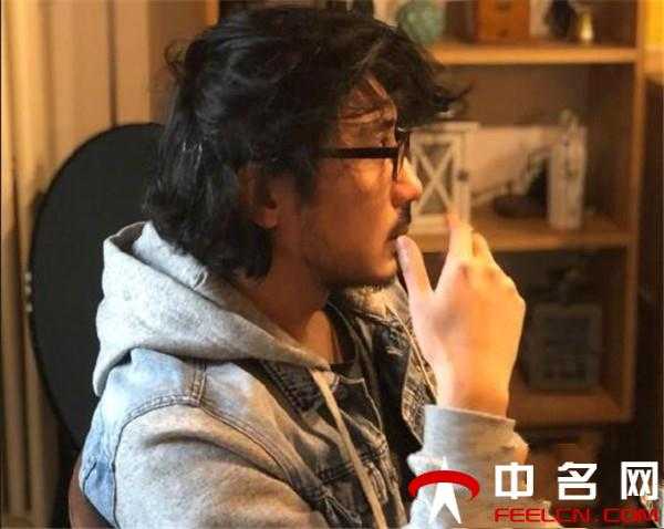 模仿致敬借鉴抄袭梁欢_梁欢小机器人抄袭_梁欢抄袭