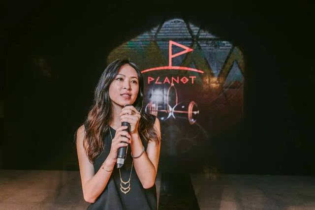 噼里啪啦的意思_噼里噼里app_噼里啪啦怎么写