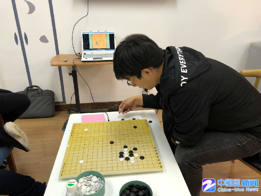下列哪个成语是用来形容_以下哪个成语经常用来形容_形容可以使用的成语