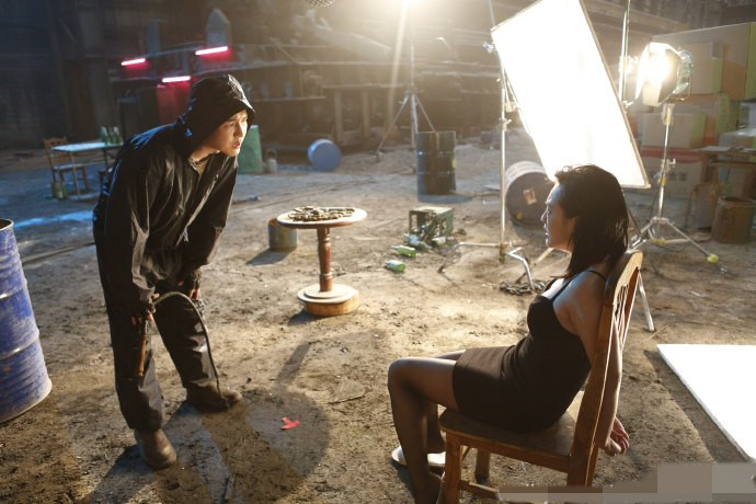 捆绑日本美女_捆绑虐待美女小说_捆绑强奸美女扒衣服小说