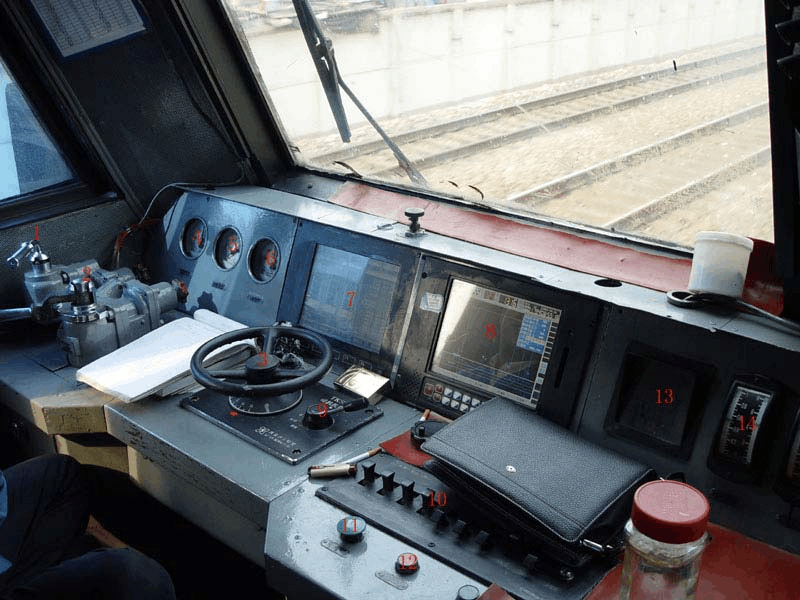 模拟火车12_火车模拟器世界3_火车模拟器中国版