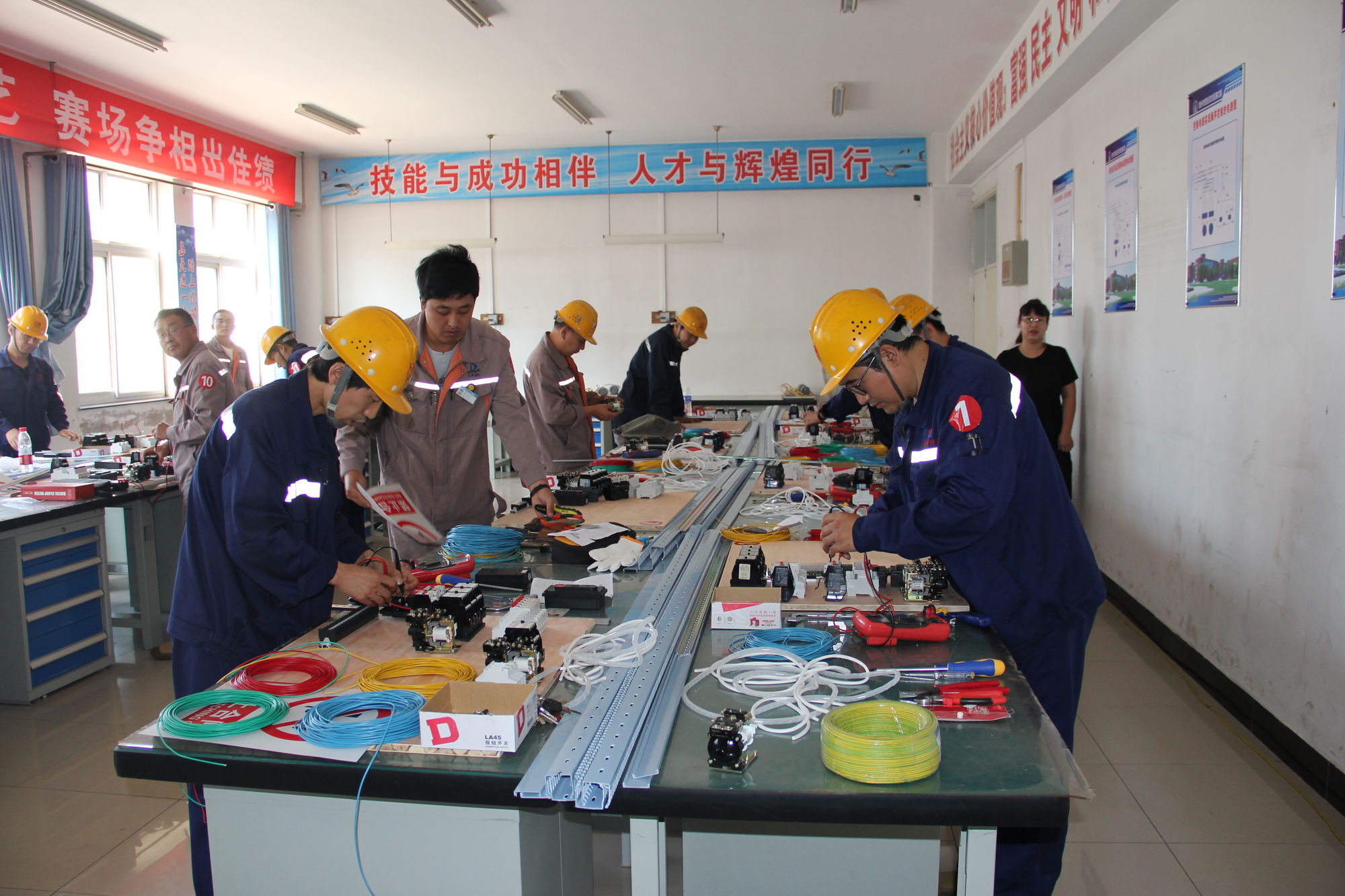 实况游戏是什么意思_实况游戏主播的游戏逃脱_游戏实况