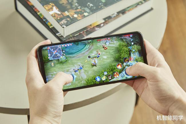 随便玩手游app_可以玩手机游戏_不能随便玩别人的手机游戏