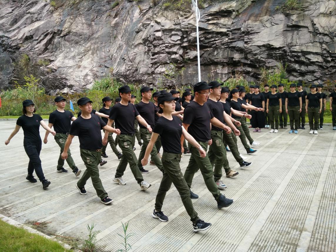 小红帽雇佣兵小说脑叶公司_脑叶公司小红帽佣兵的cp_脑叶公司小红帽雇佣兵