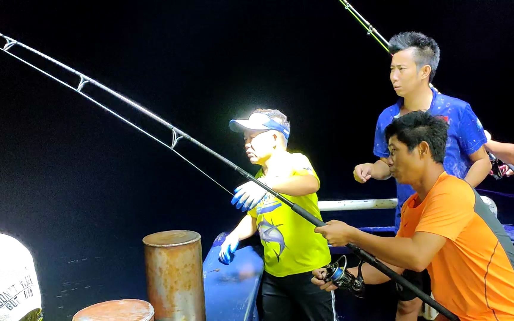 年轻人疯狂追捧！钓鱼大赛手机游戏，让你身临其境感受钓鱼乐趣