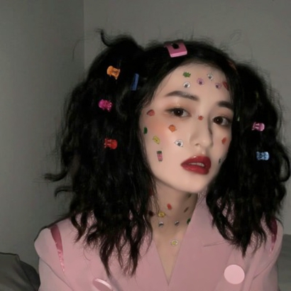 又酷又拽的女生头像霸气_头像霸气超拽女生_头像霸气拽酷女生图片