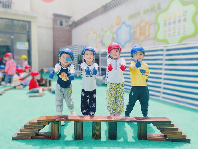 点屏幕互顶手机游戏_手机点屏幕的游戏_顶屏幕点手机游戏没有声音