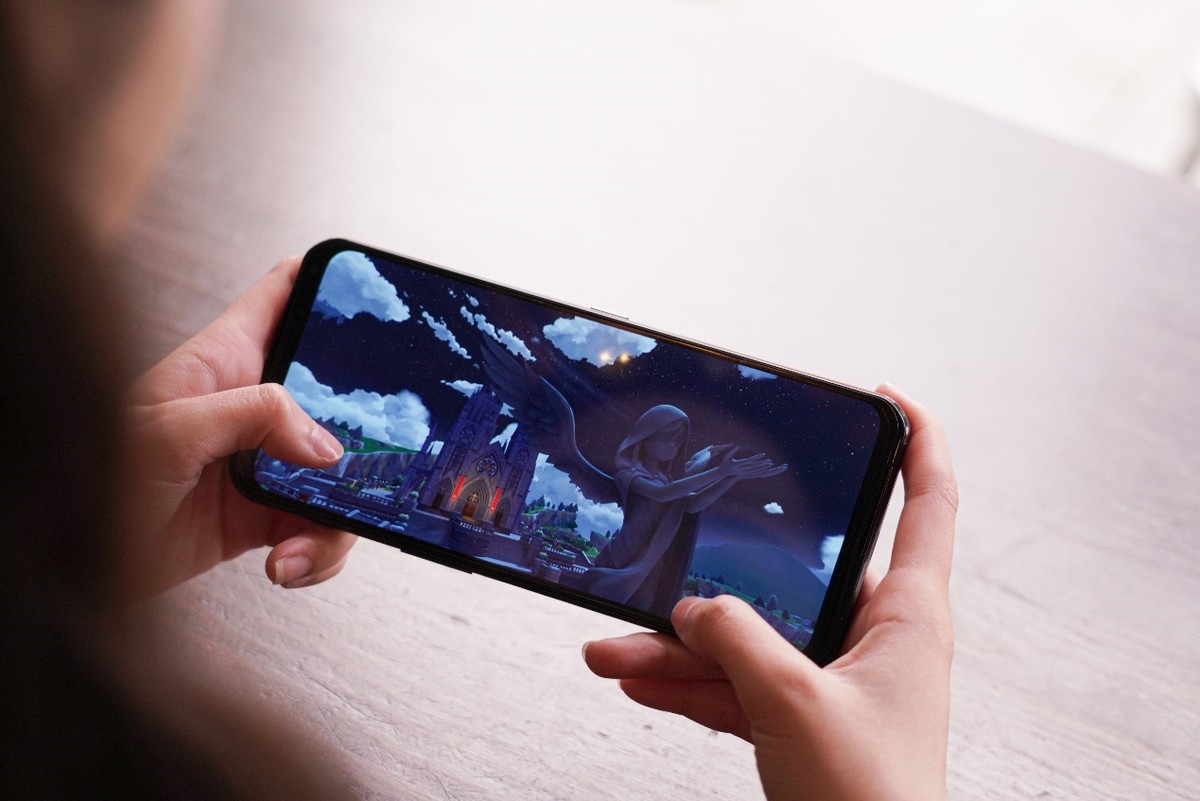 y76s手机玩游戏怎么样_手机玩游戏机游戏_智能手机玩游戏