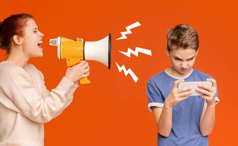 党适合手机游戏学生玩的游戏_2021学生党游戏手机推荐_超适合学生党的游戏手机