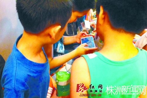 带小孩玩游戏买什么手机-带小孩玩游戏选手机？这些要点你必须知
