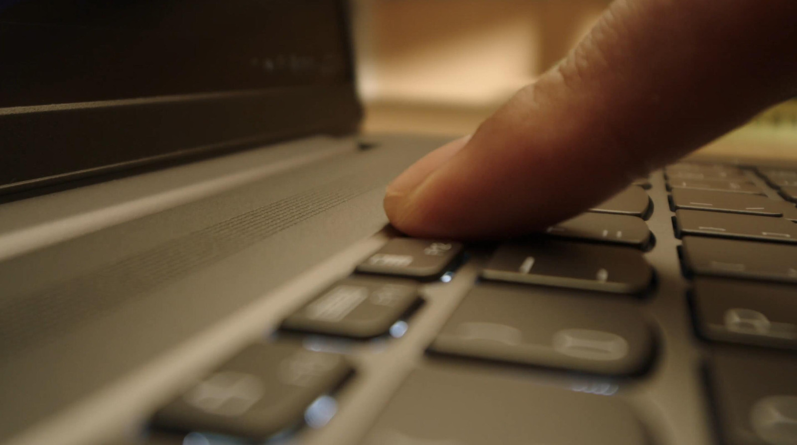 套用模板做的视频算侵权吗_ppt套用另一个ppt的模板_套用模板会侵权吗