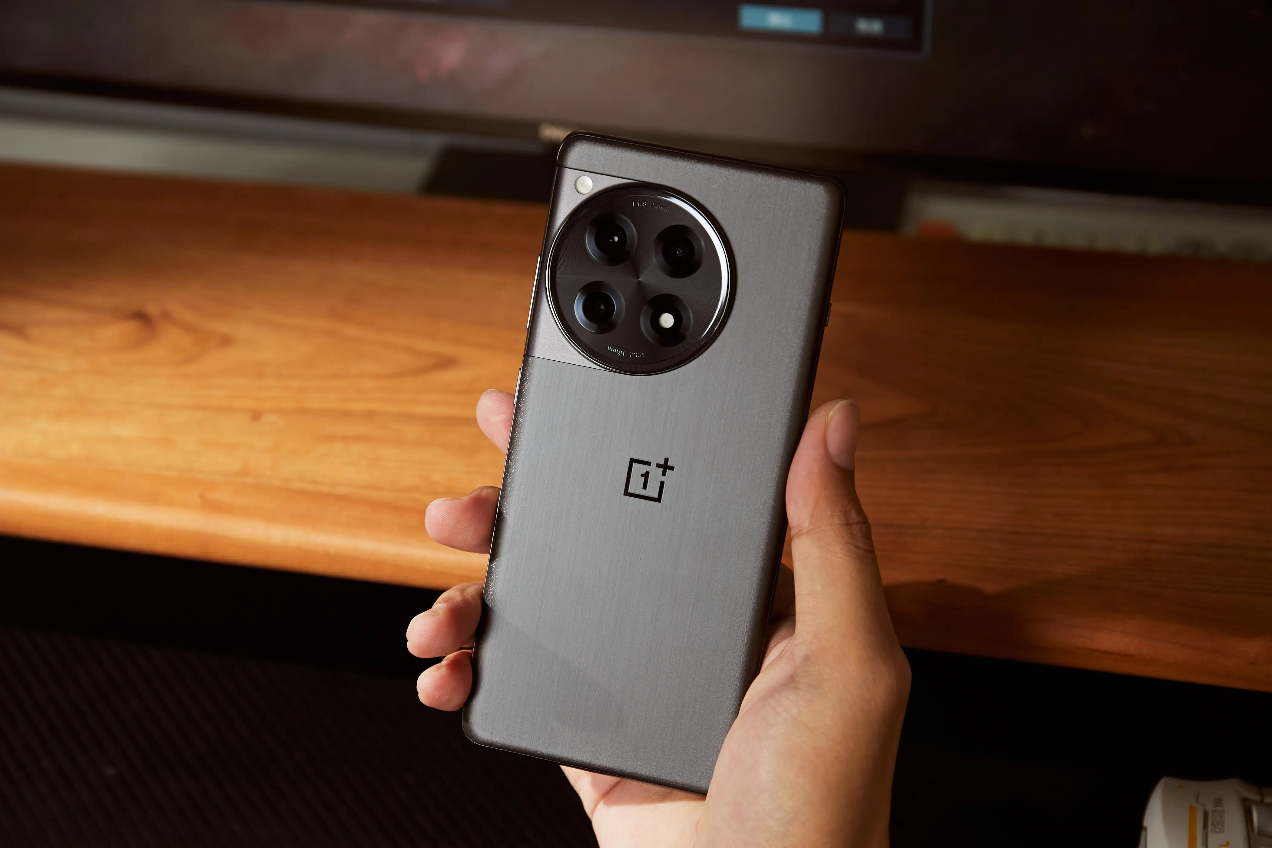 适合大学生玩的手机益智游戏_大学生适合哪种游戏手机_适合大学生玩的游戏机