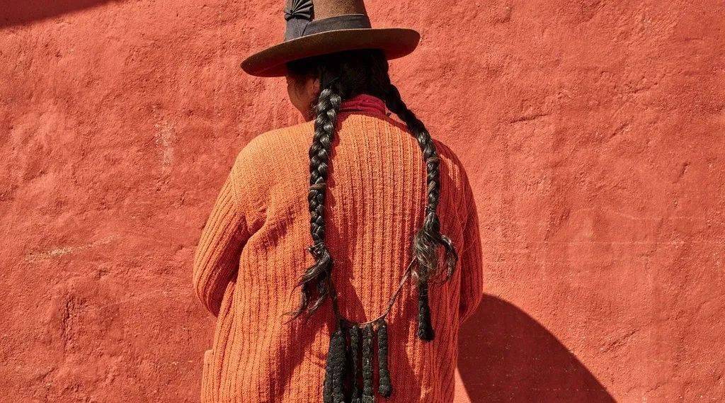 俯视角度2d生存手机游戏_俯视视角生存游戏_生存游戏手机版2d