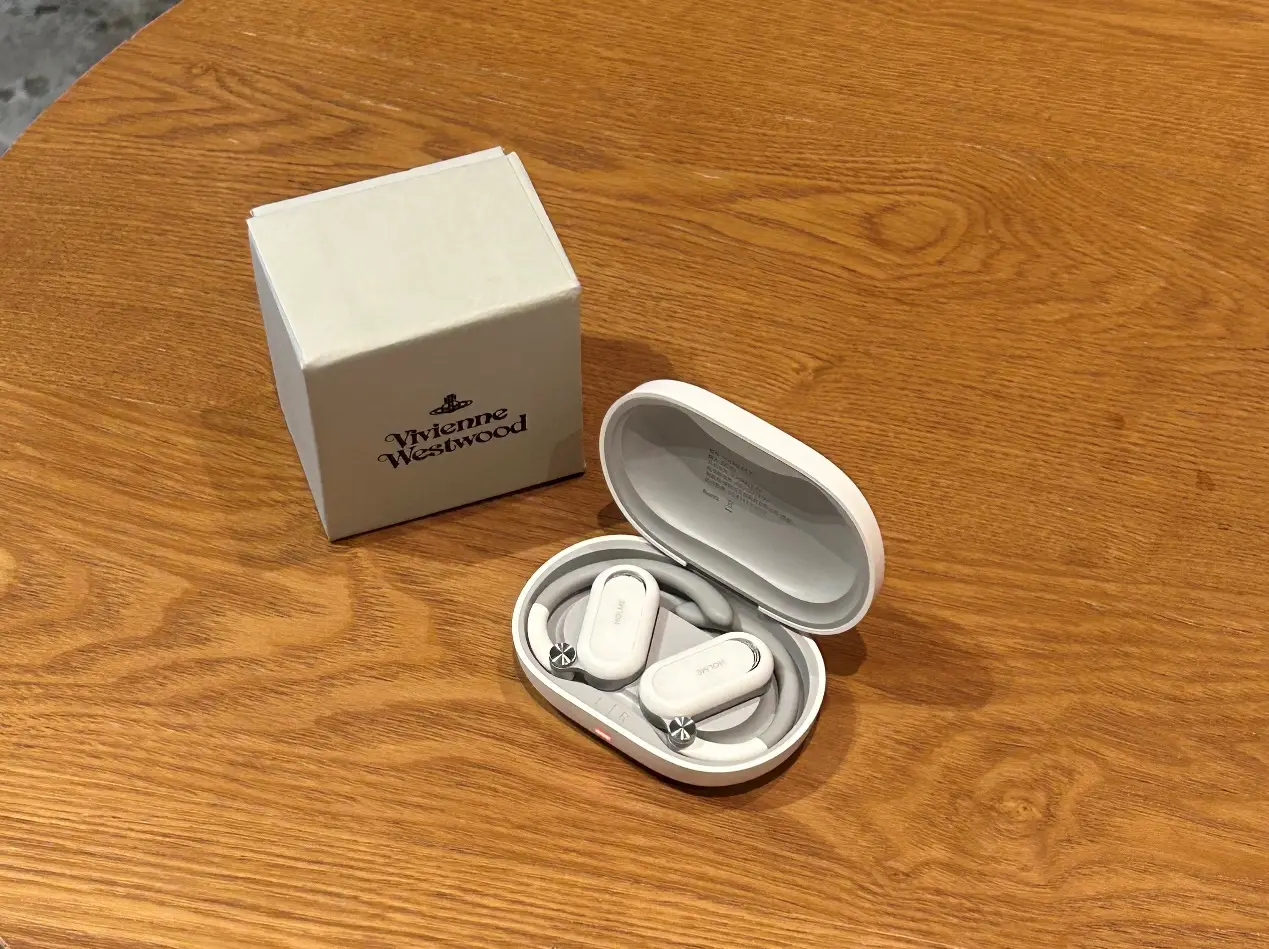 iphone蓝牙耳机-iPhone 蓝牙耳机：方便与困扰并存