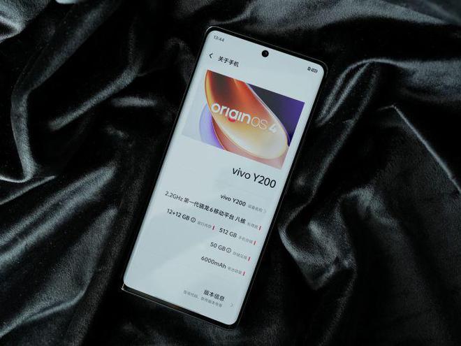 打游戏续航能力强的手机_不打游戏的大屏长续航手机_玩游戏续航