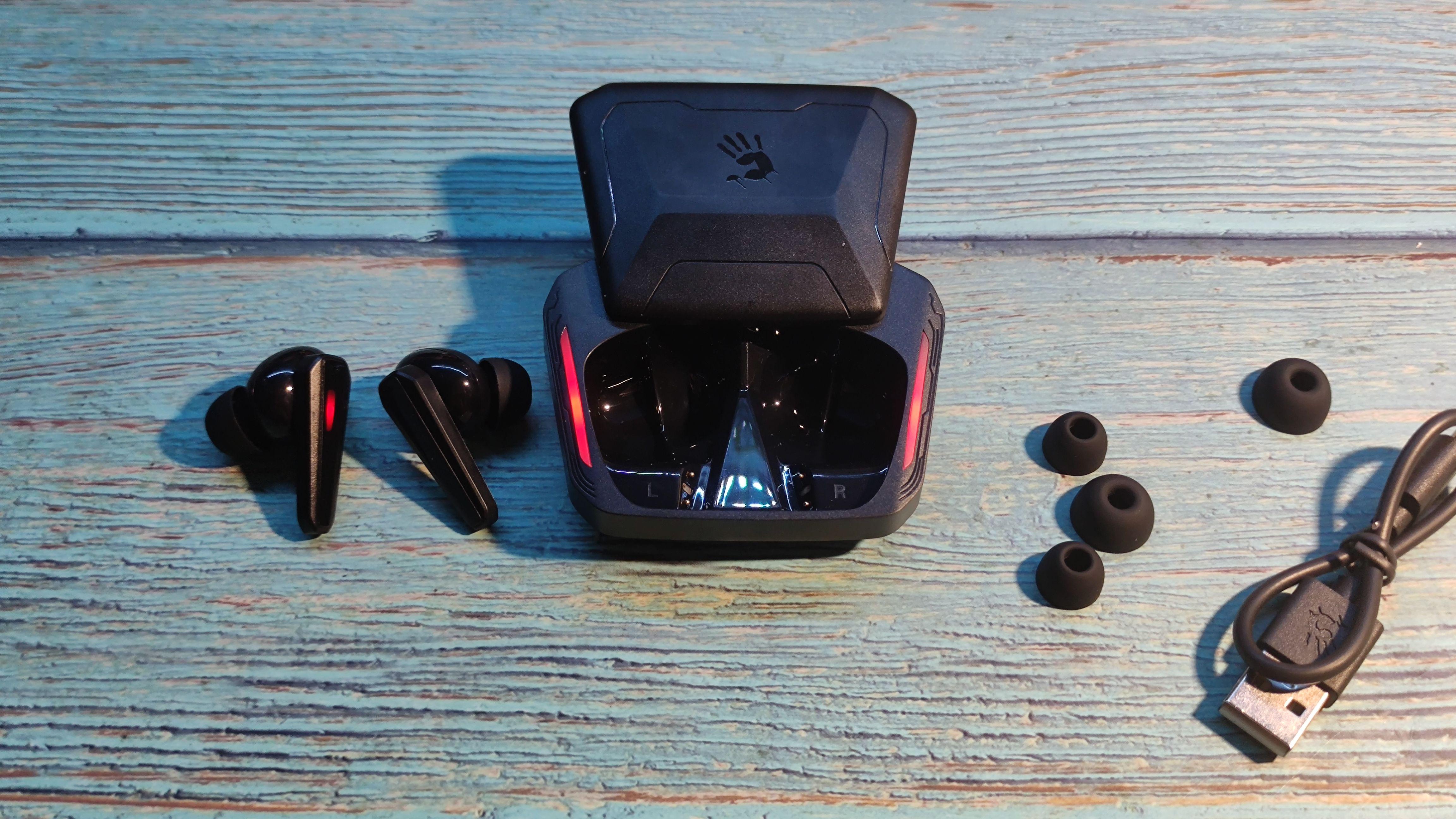 耳包式耳机什么品牌好_耳机是包耳的好还是入耳的好_耳包式耳机推荐打游戏手机