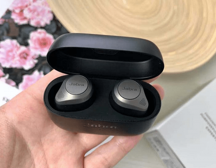 耳机是包耳的好还是入耳的好_耳包式耳机什么品牌好_耳包式耳机推荐打游戏手机