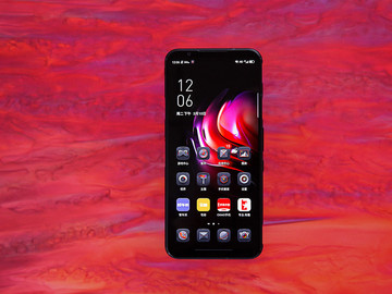 手机超级大型游戏_打游戏超级好的5g手机_超级游戏手游