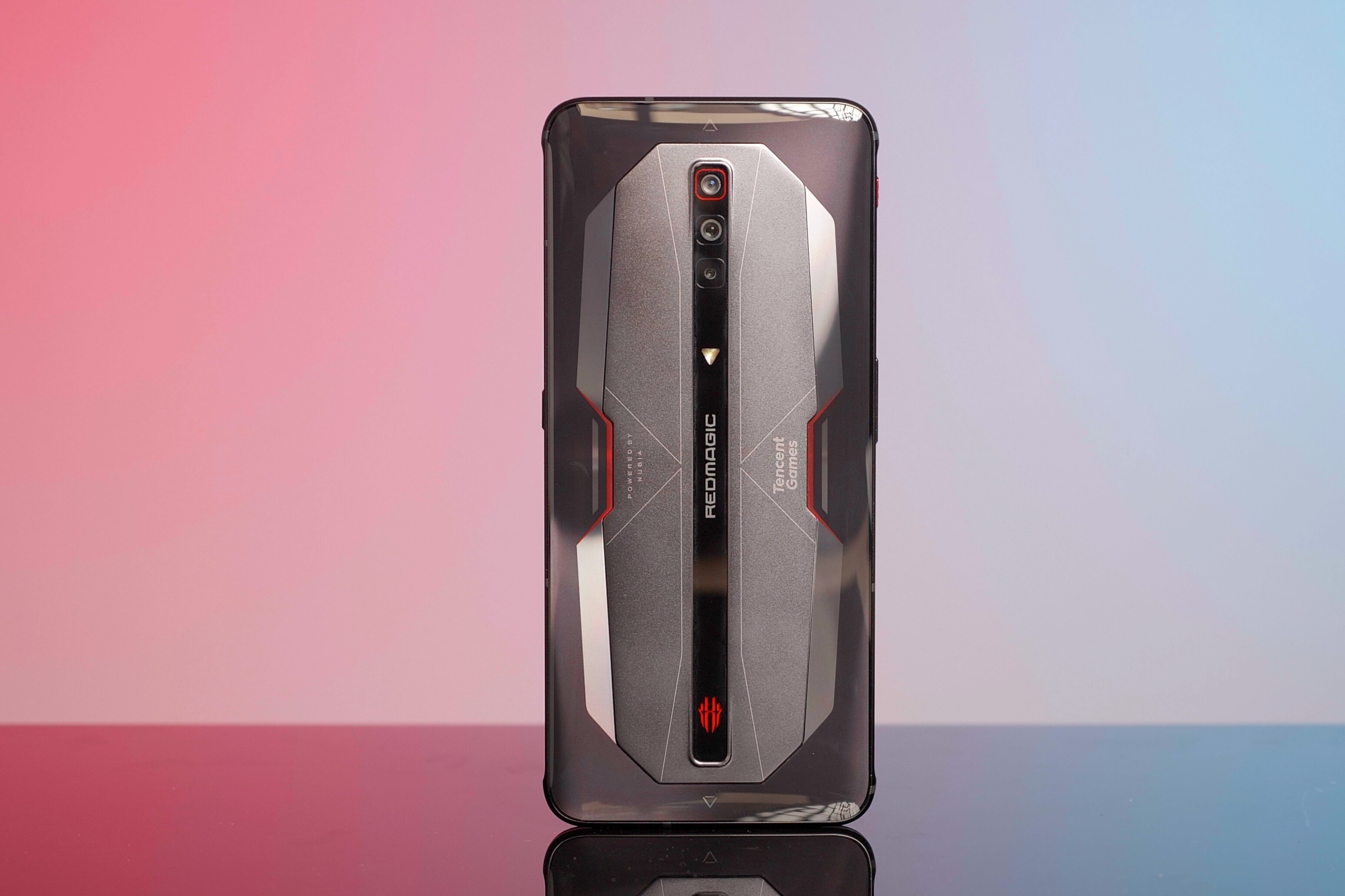 超自由的创造手机游戏视频_视频创造自由手机游戏软件_游戏视频创作