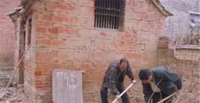 德州电锯狂_德州电锯游戏处刑_德州电锯惊魂3D