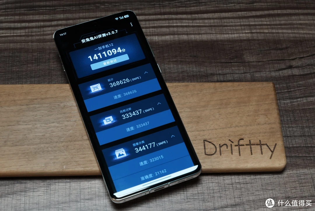 安卓打游戏手机烫卡怎么办_安卓打游戏卡吗_安卓手机打游戏卡吗