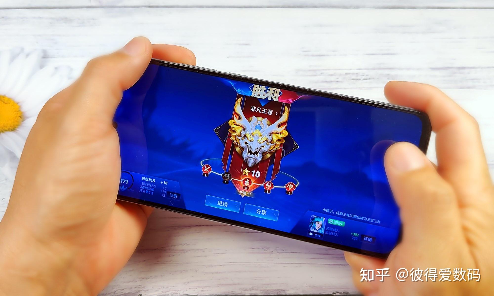 手机打游戏能打多久_打手机游戏可以100帧吗_100多可以打游戏的手机
