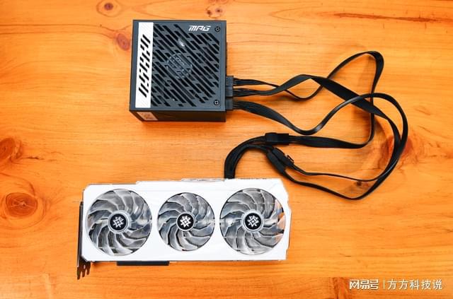 WEBOS手机游戏手柄_手柄手机游戏app_手柄手机游戏有哪些好玩的