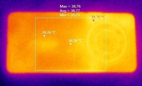 手机发热玩游戏会不会卡_打游戏手机卡发热正常吗_手机发热打游戏卡是什么原因