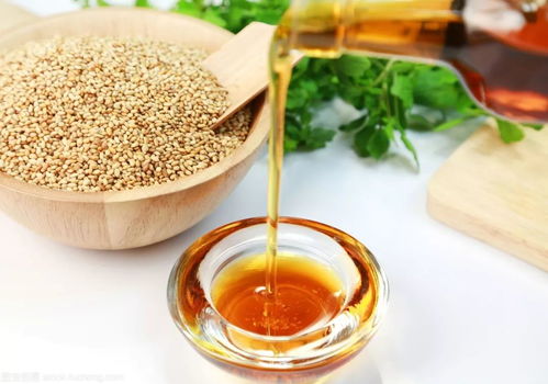 灌香油游戏,体验传统美食文化新风尚